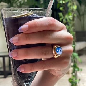 NWOT Yin and Yang Ring